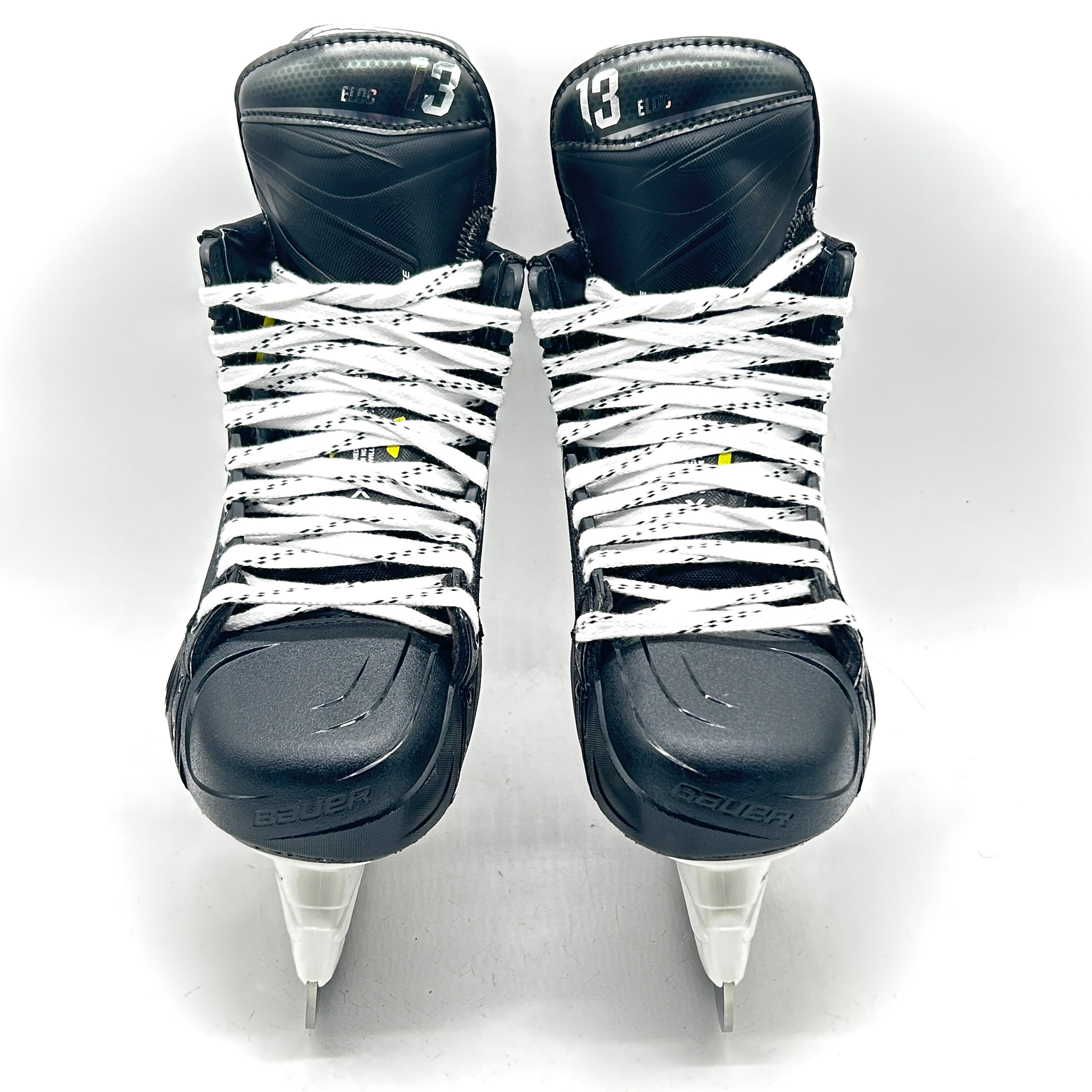 Bauer Vapor Hyperlite 2 - NHL Pro Stock Skates - Cole Caufield - Size 7.5D